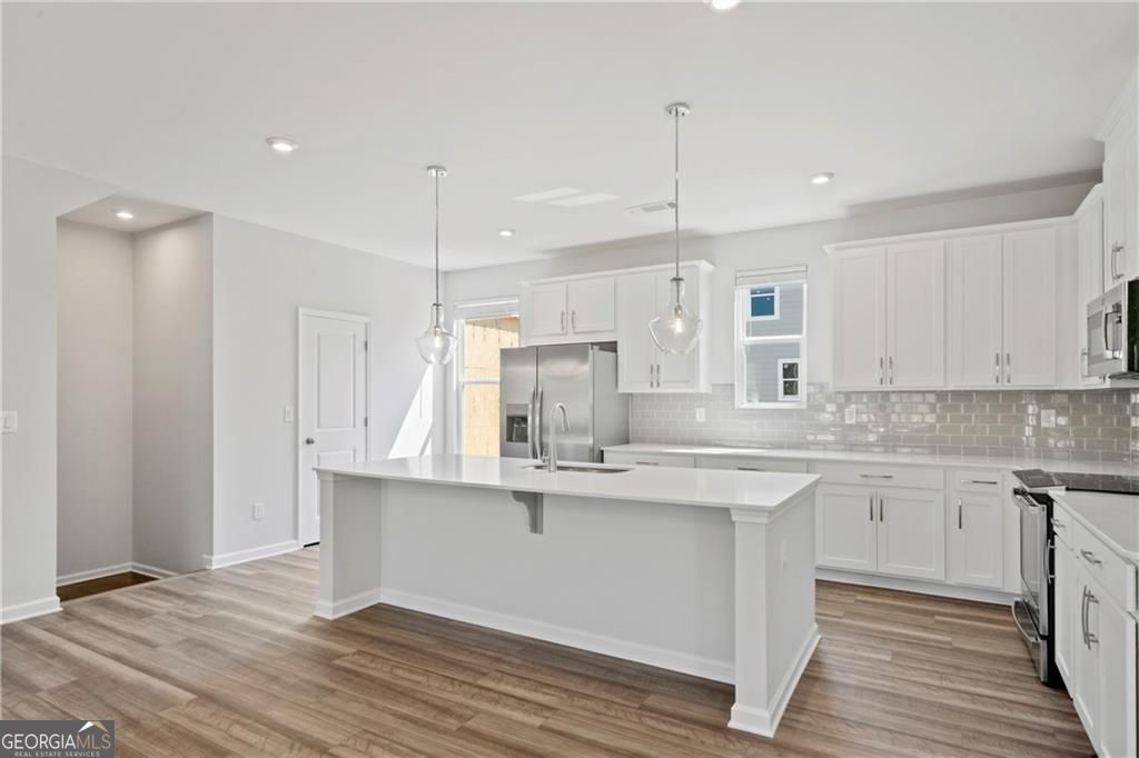 1359 Creek View Lane NW Atlanta GA 30318