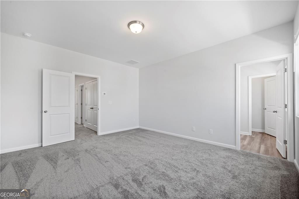 1359 Creek View Lane NW Atlanta GA 30318