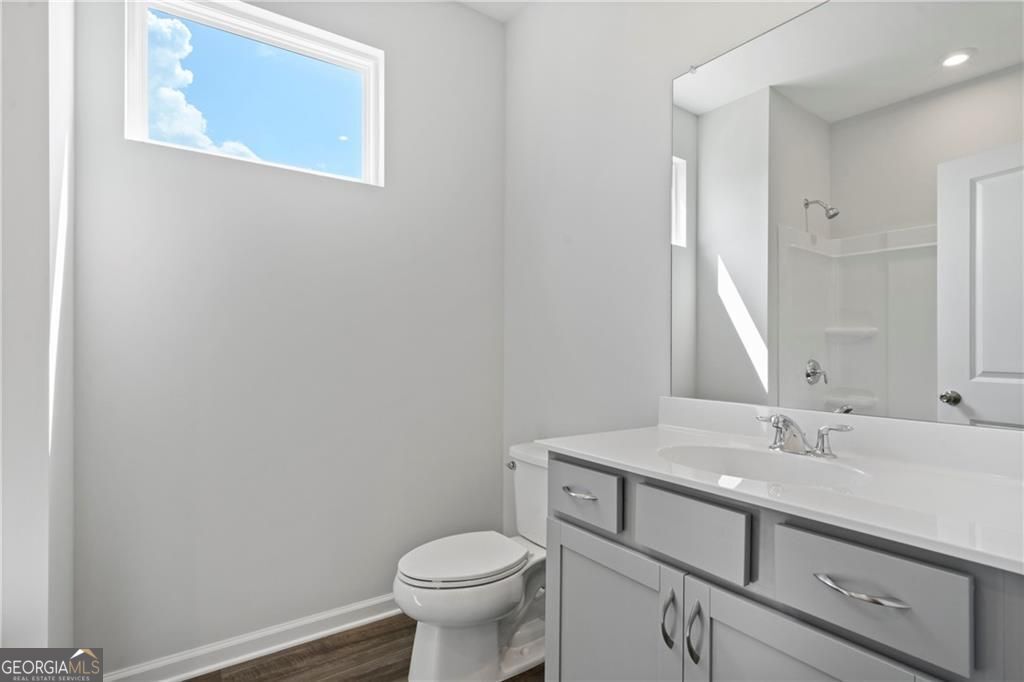 1359 Creek View Lane NW Atlanta GA 30318