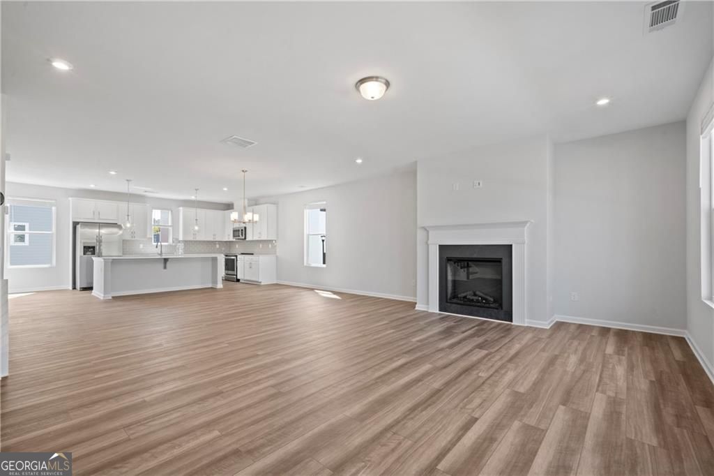 1359 Creek View Lane NW Atlanta GA 30318