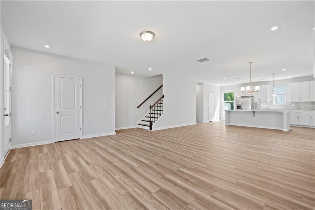 1359 Creek View Lane NW Atlanta GA 30318