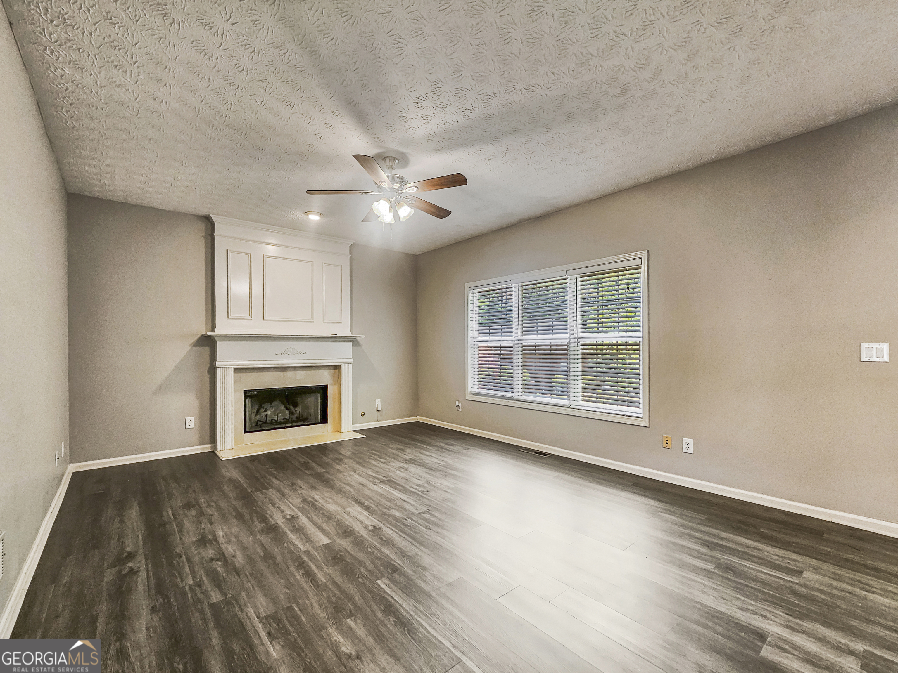 10 S Links Drive Covington GA 30014
