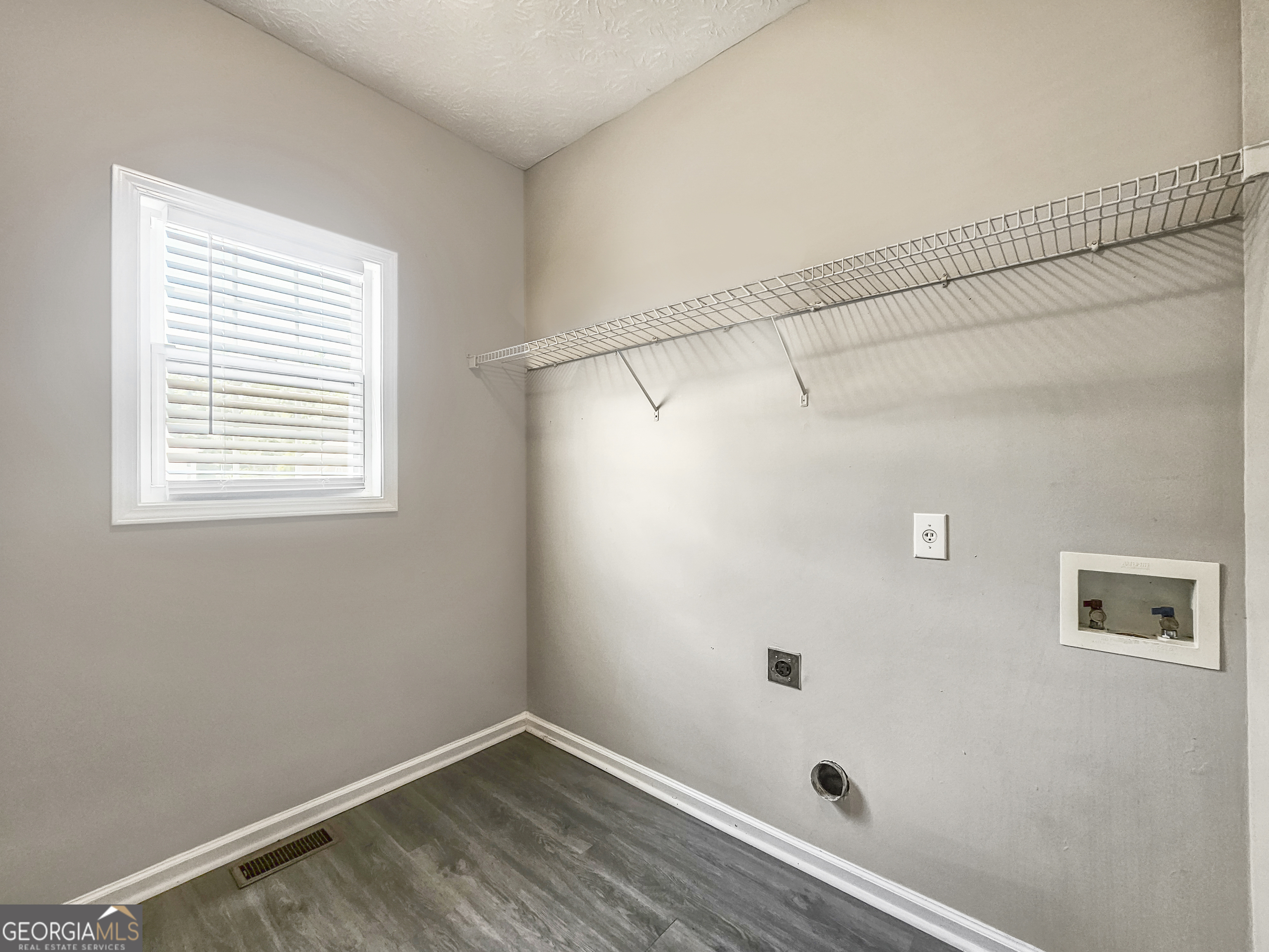 10 S Links Drive Covington GA 30014