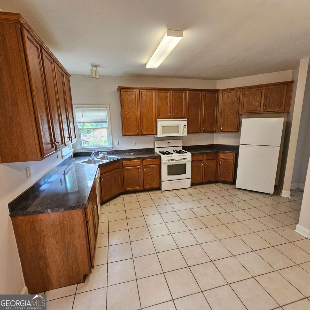 6141 Long Shore Drive Douglasville GA 30135