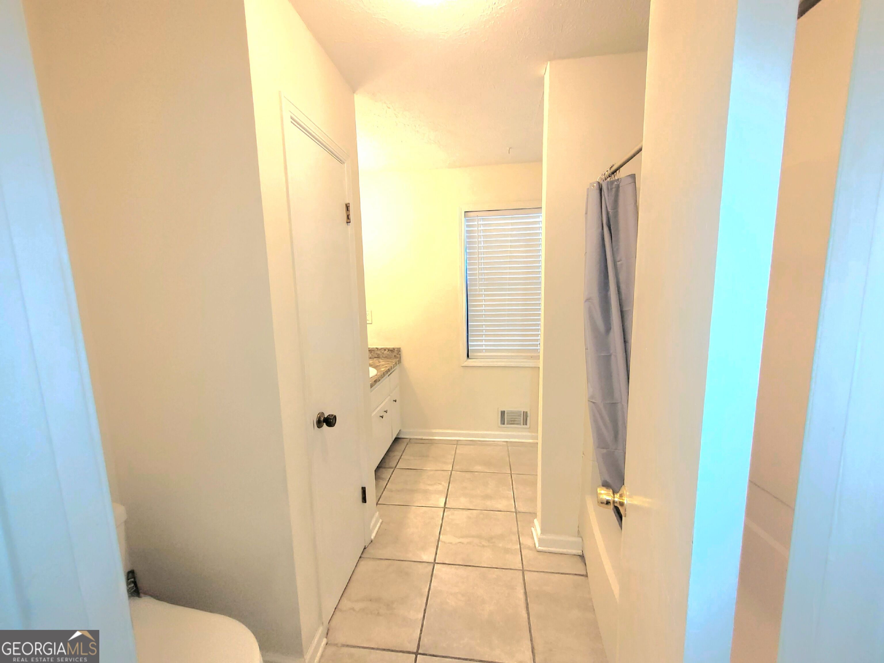 2716 Aruba Drive Powder Springs GA 30127
