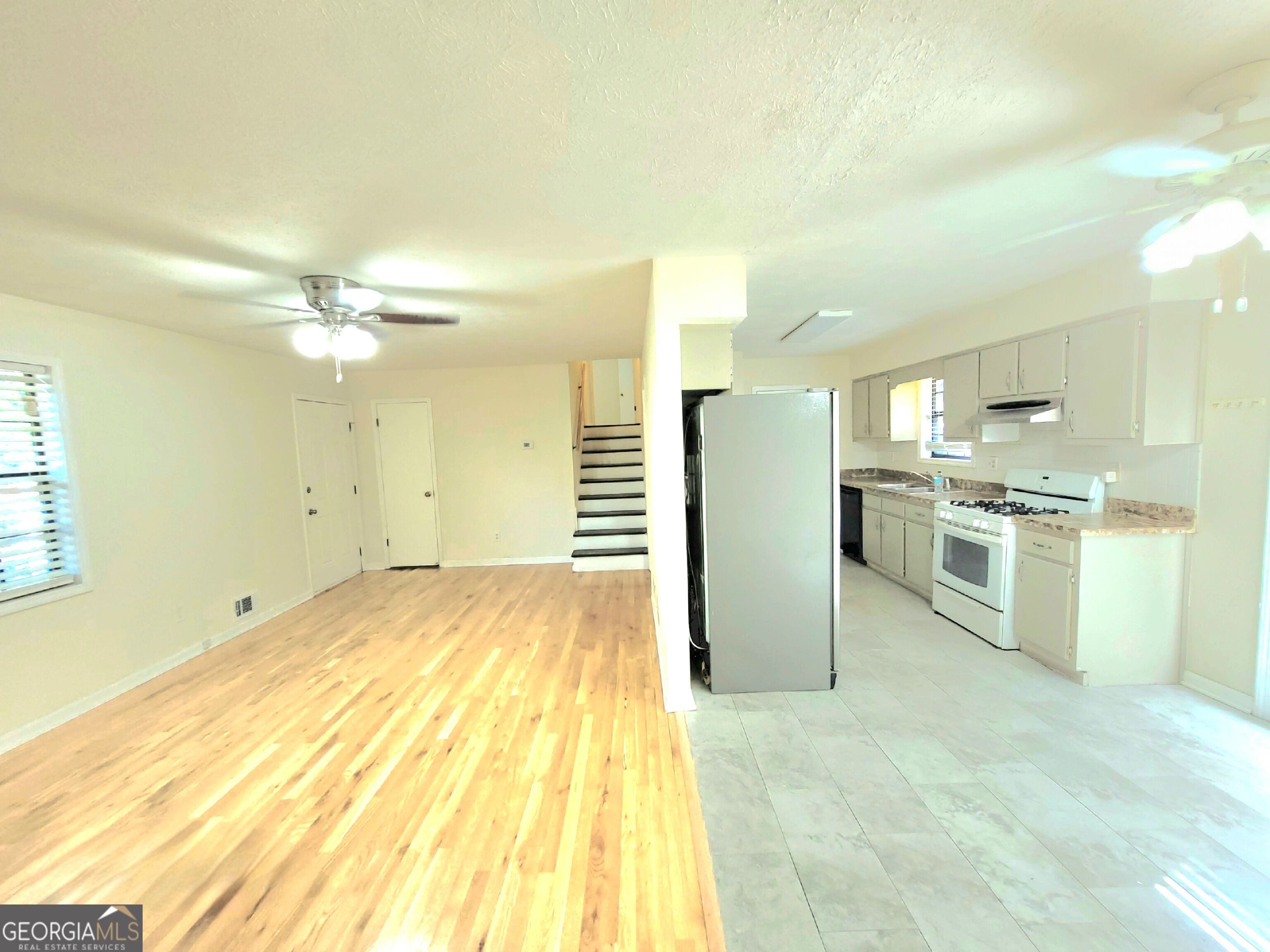 2716 Aruba Drive Powder Springs GA 30127