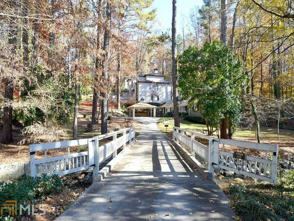 1019 Crane Road NE Atlanta GA 30324