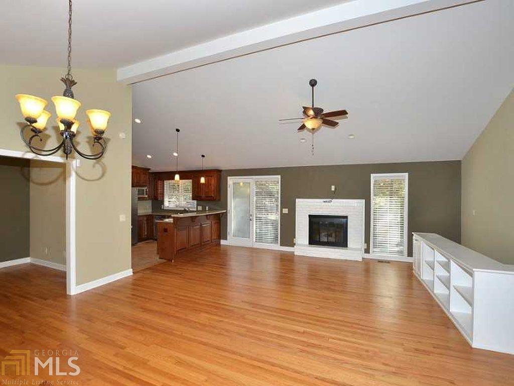 1019 Crane Road NE Atlanta GA 30324