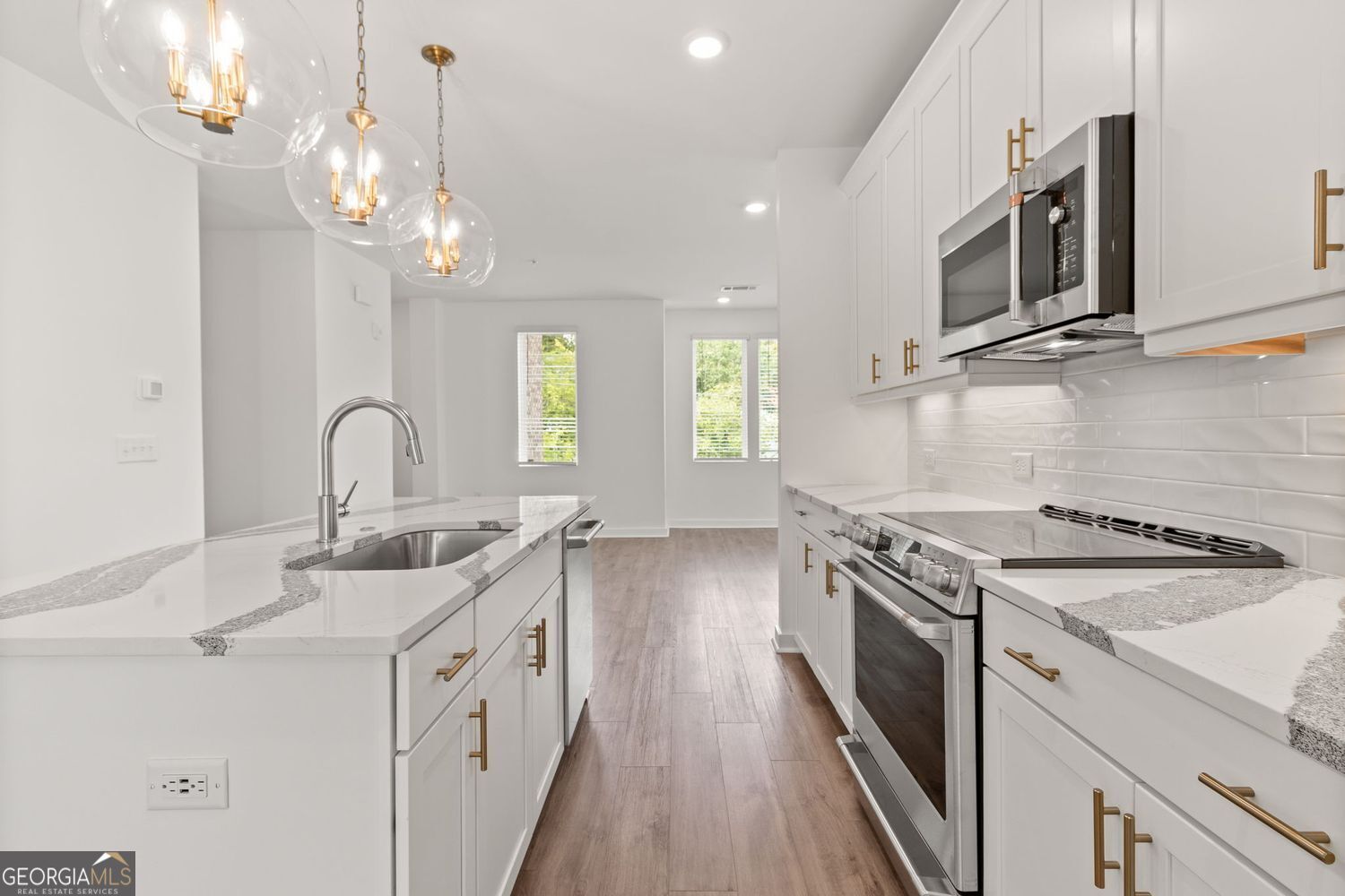 383 Grant Circle SE Atlanta GA 30315
