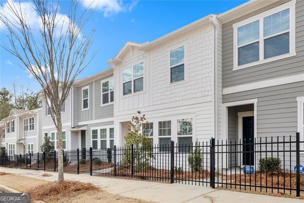 2684 Toucan Way SW Atlanta GA 30331