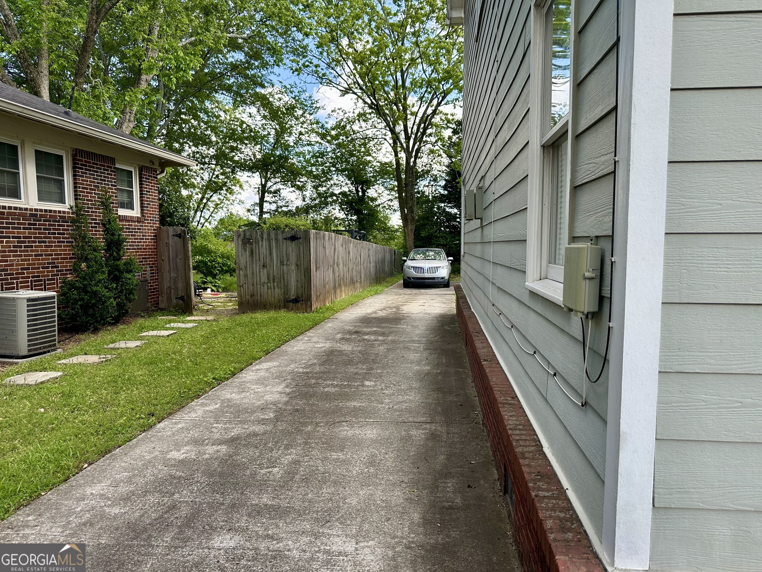 1594 Hardin Avenue College Park GA 30337