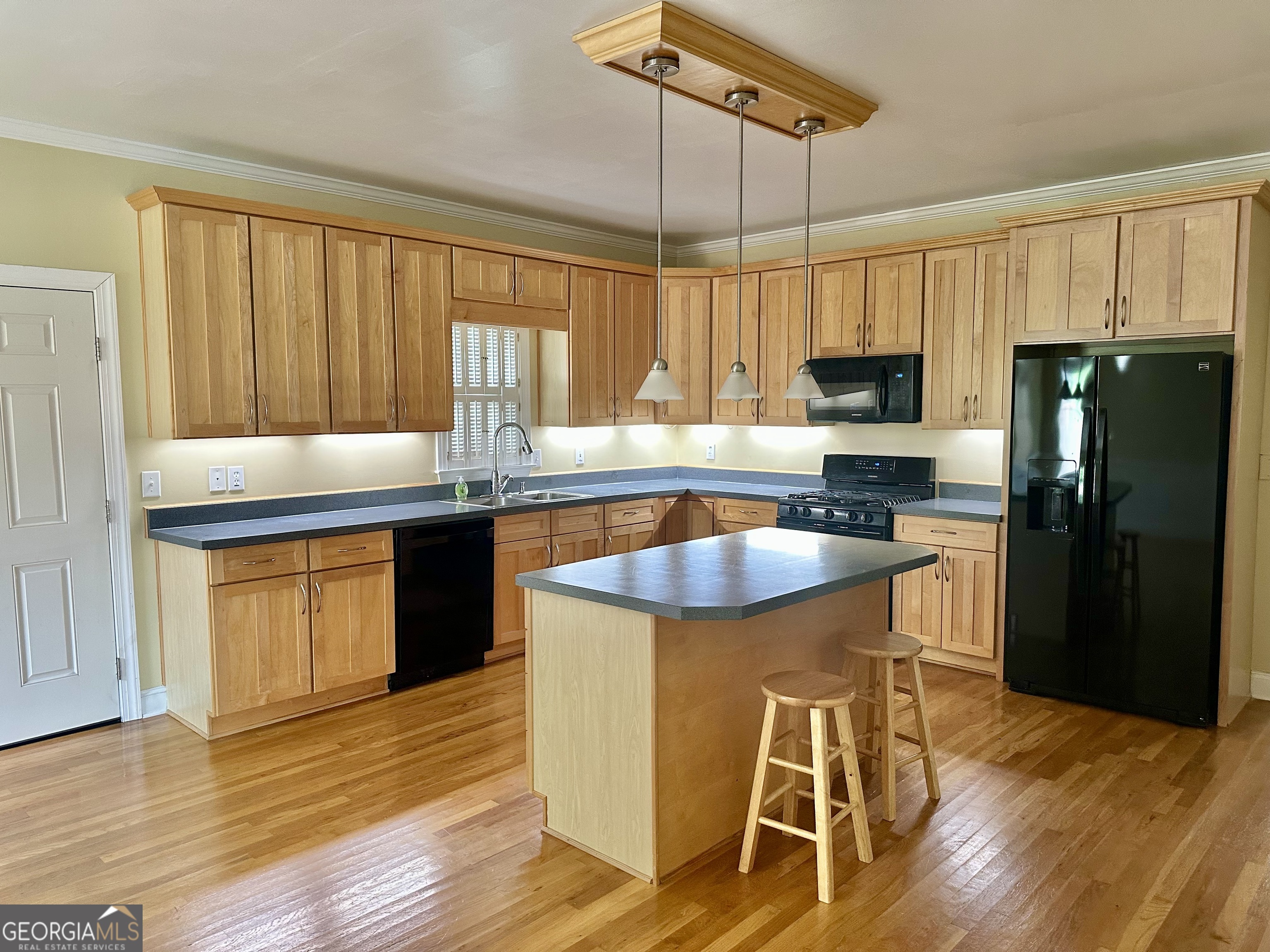1594 Hardin Avenue College Park GA 30337