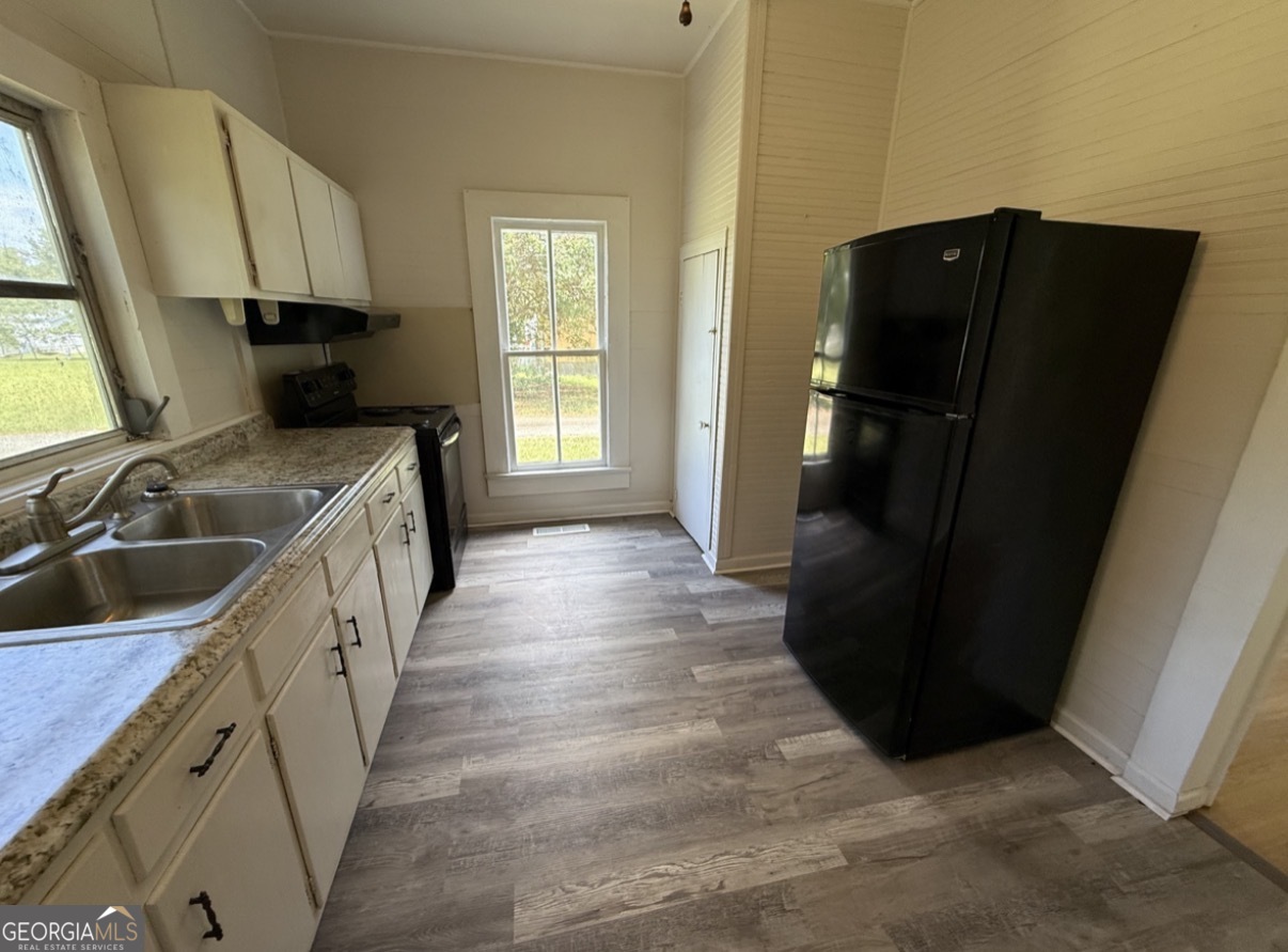 604 Shy Street Dexter GA 31019