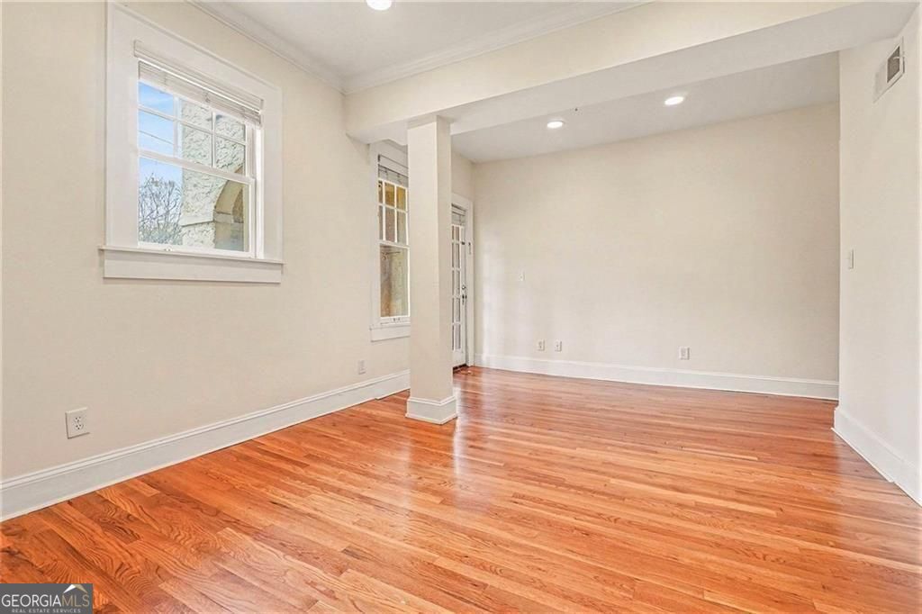 2855 Peachtree Road NE Atlanta GA 30305