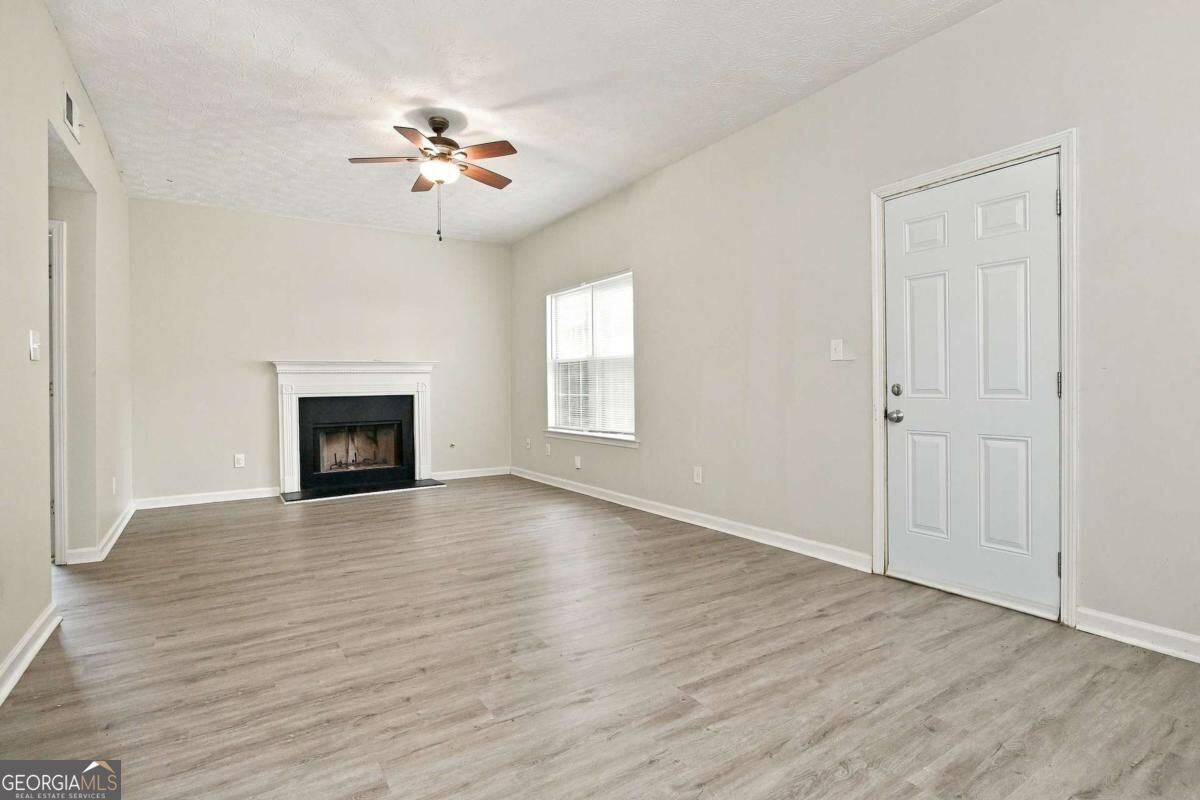 2079 Sugar Creek Fal Court SE Atlanta GA 30316