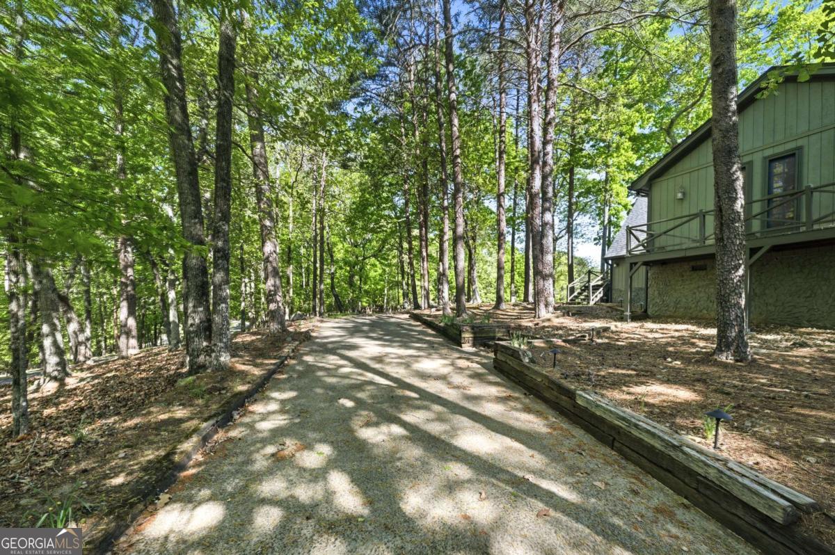 114 Cherokee Drive S Waleska GA 30183
