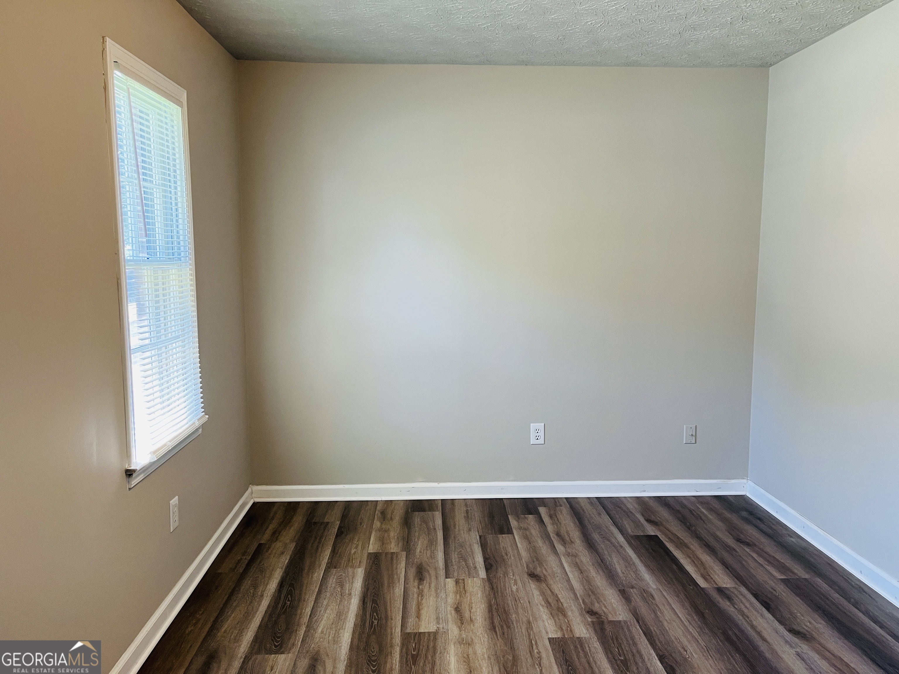 10 Fredda Lane Cartersville GA 30120
