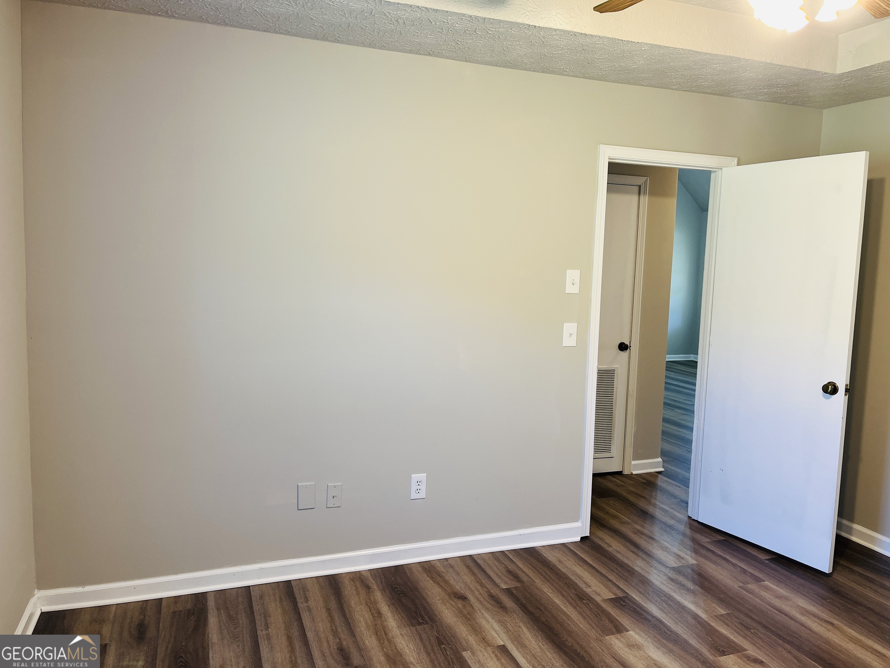 10 Fredda Lane Cartersville GA 30120