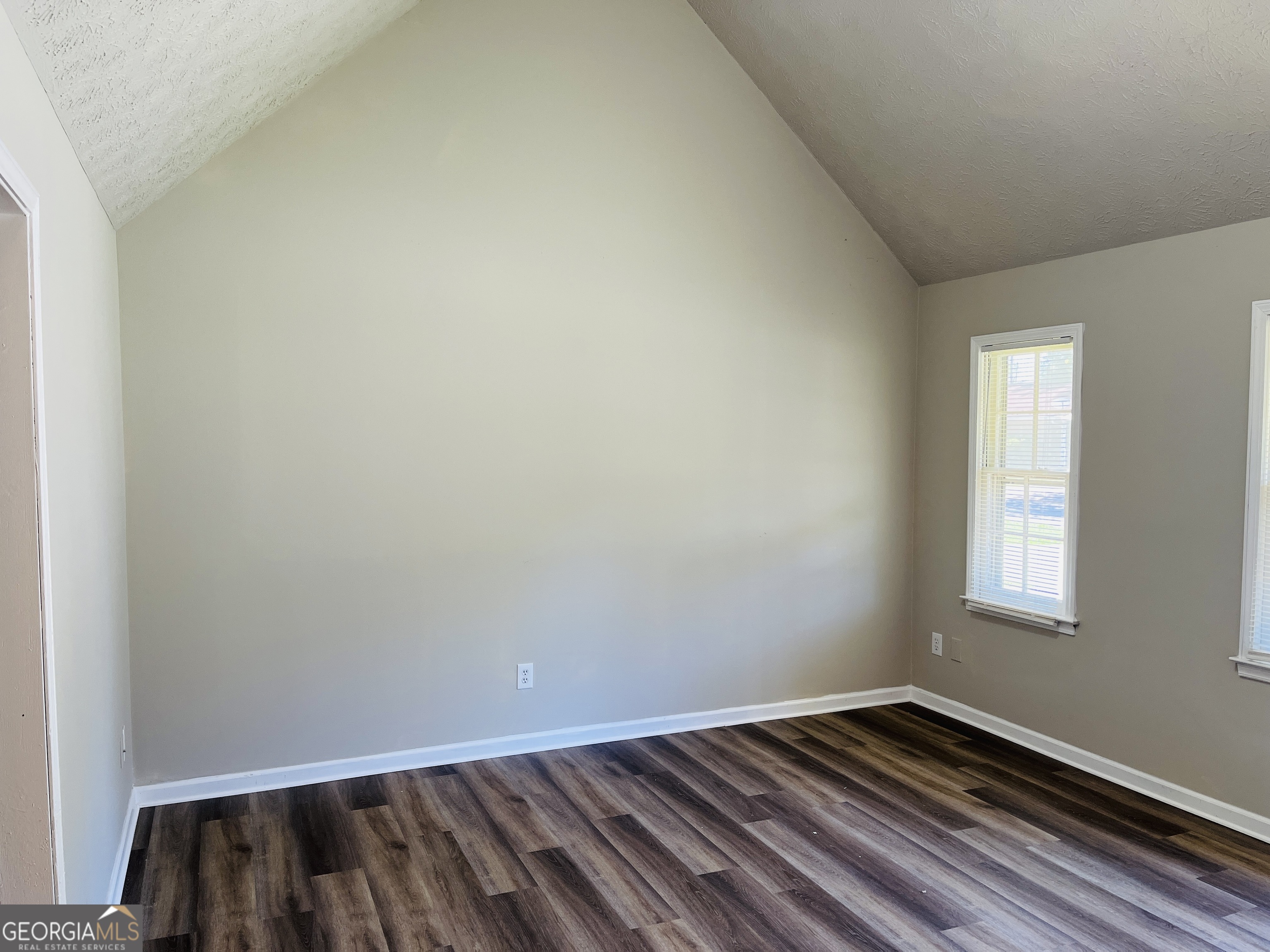 10 Fredda Lane Cartersville GA 30120