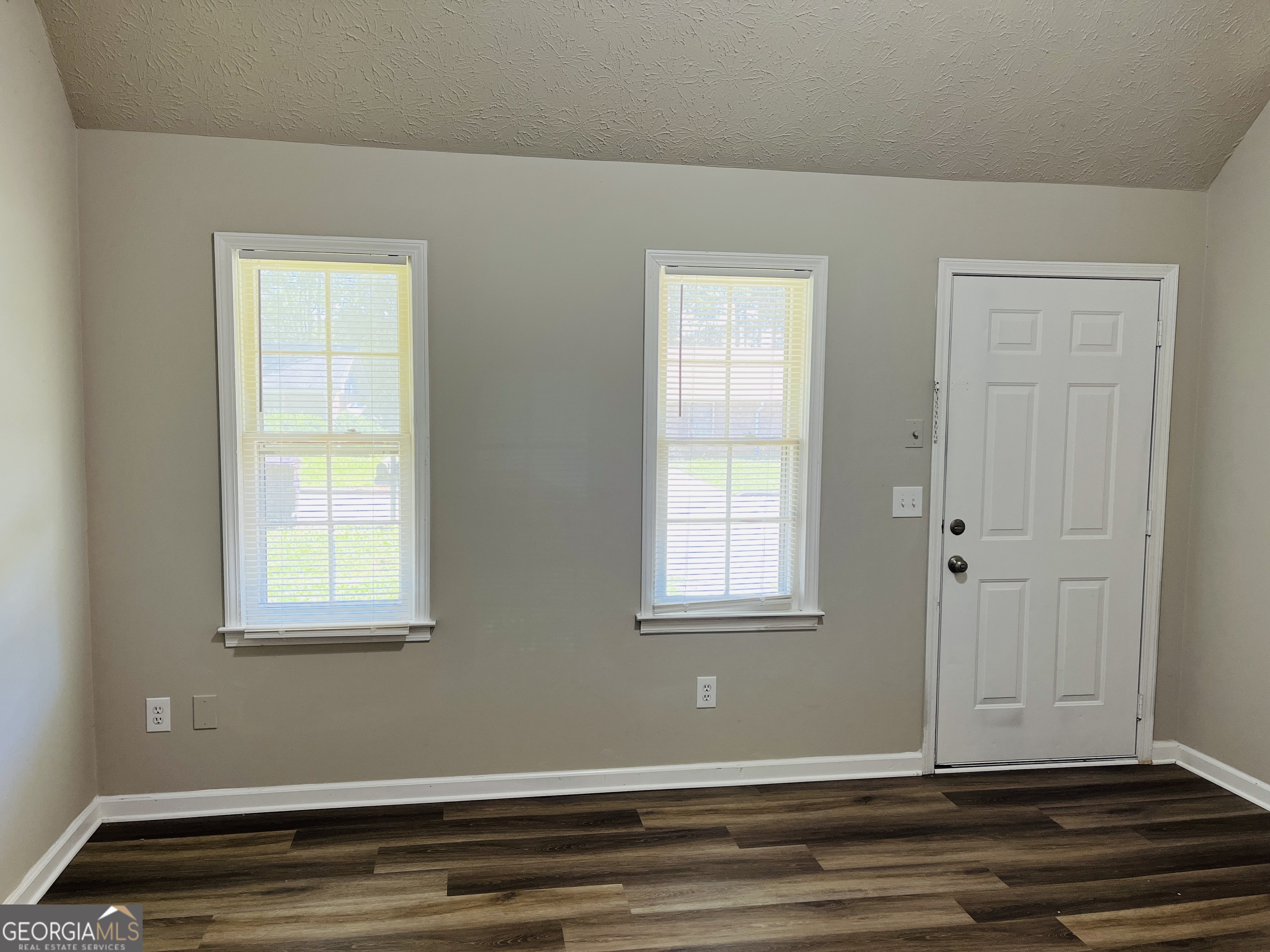 10 Fredda Lane Cartersville GA 30120
