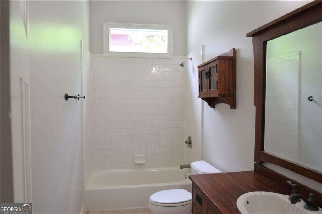 242 Dodd Avenue SW Atlanta GA 30315