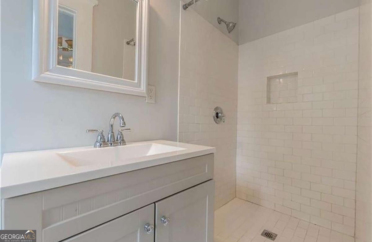 1191 Mansfield Avenue NE Atlanta GA 30307