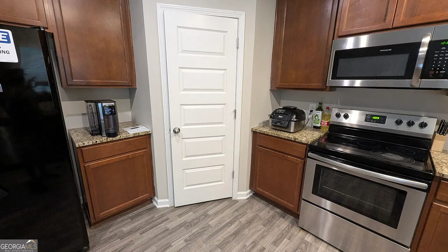 3324 Estes Drive South Fulton GA 30349
