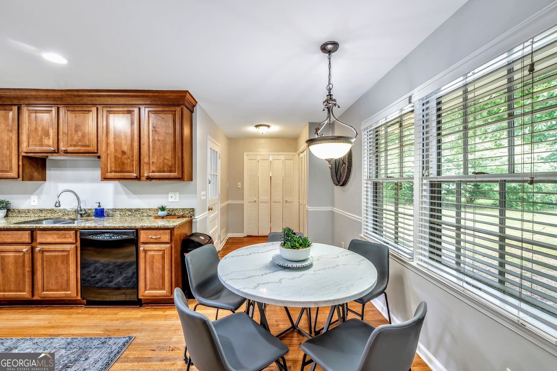 801 Mockingbird Lane Marietta GA 30068