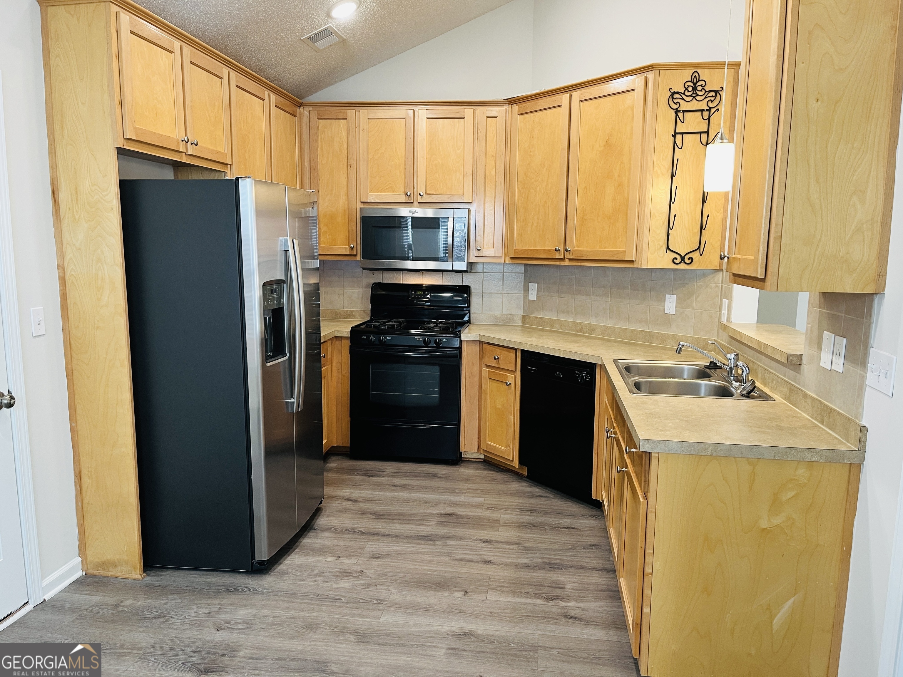 23 Belltree Circle Newnan GA 30265