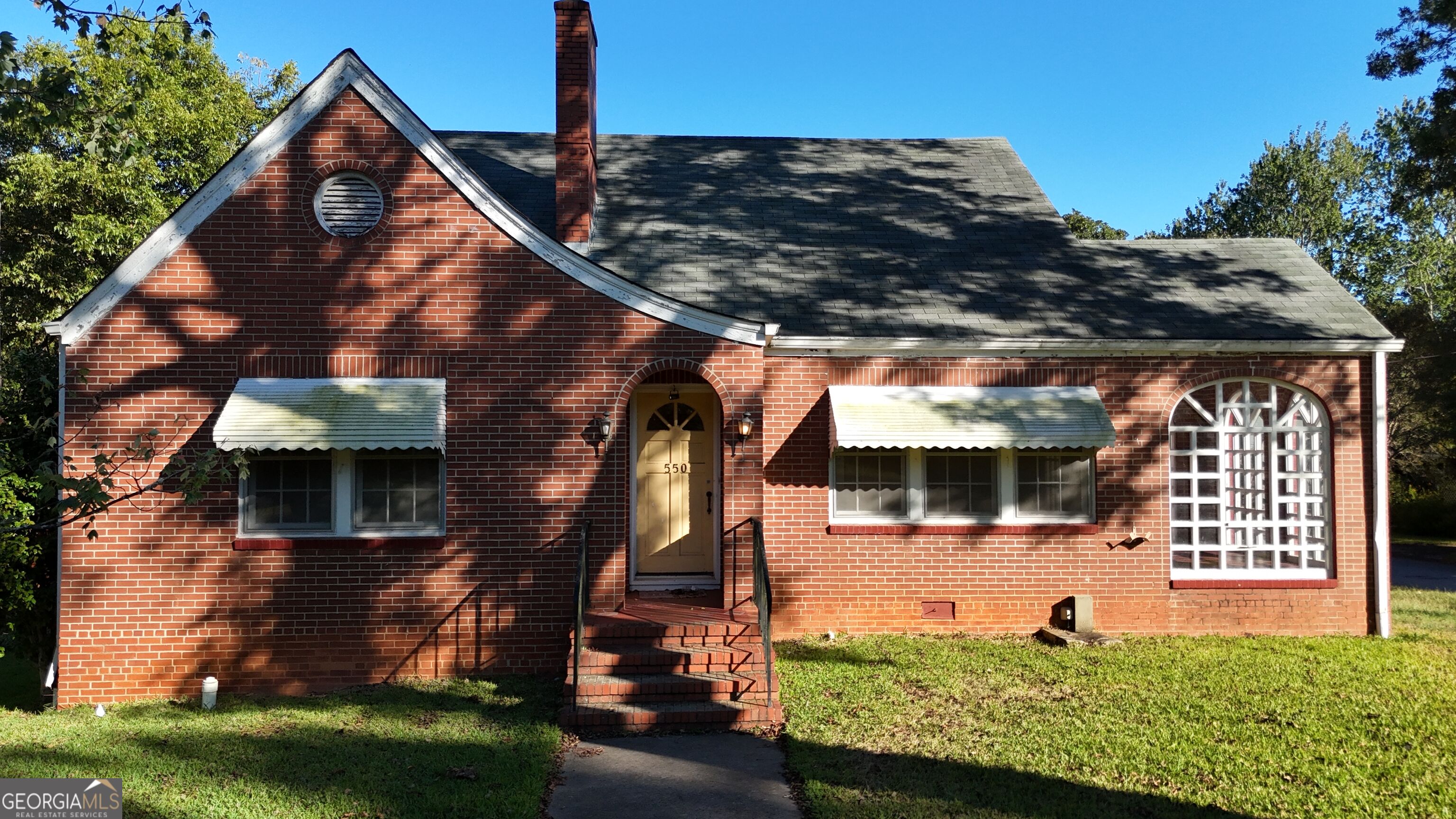 550 Greenwood Street Barnesville GA 30204
