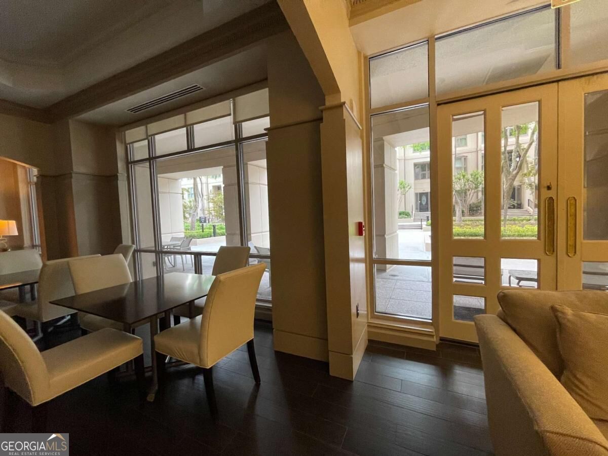 3475 Oak Valley Road NE Atlanta GA 30326