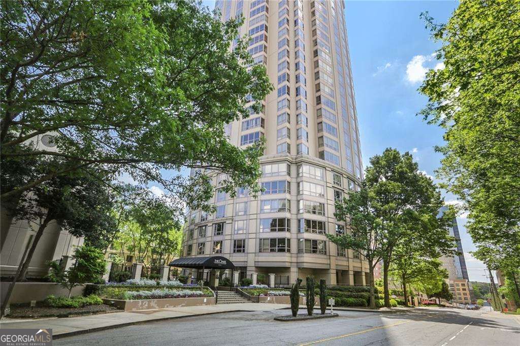 3475 Oak Valley Road NE Atlanta GA 30326