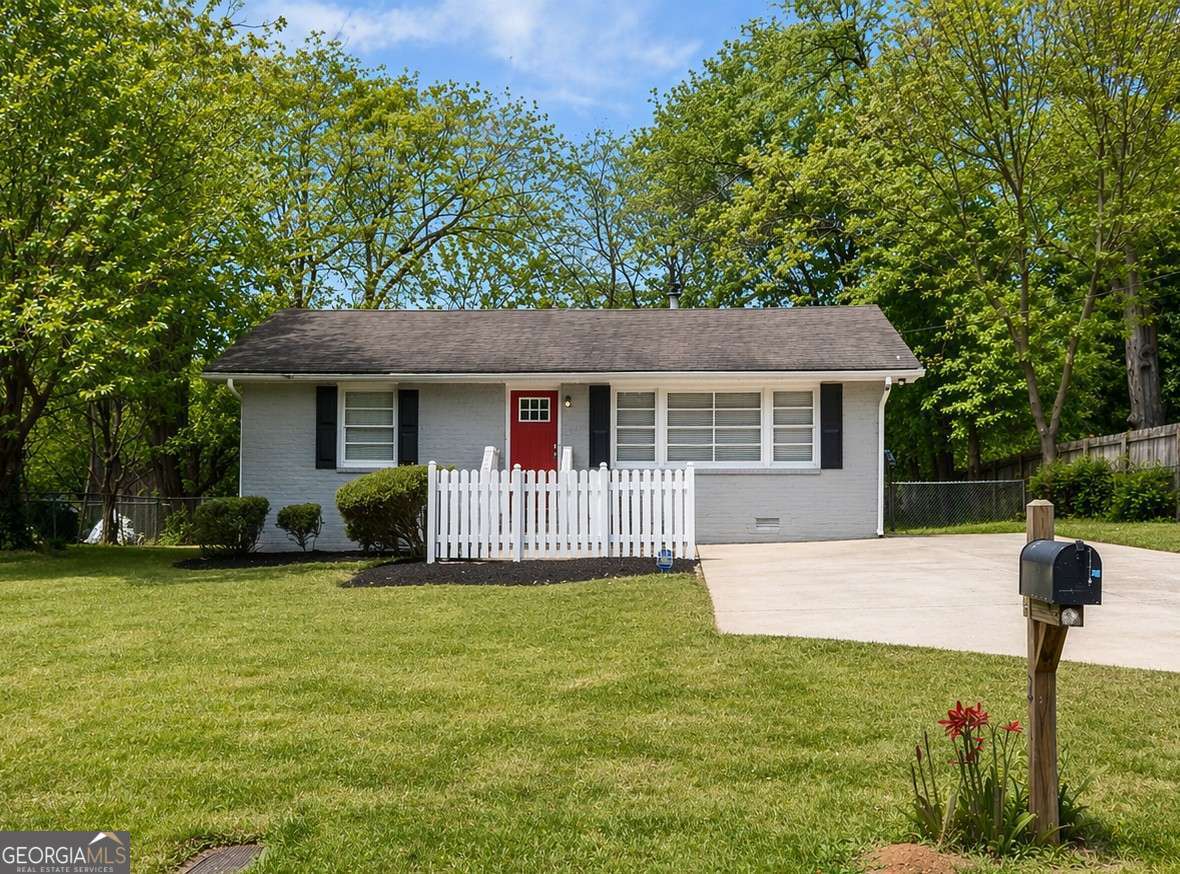 2191 Greystone Way Decatur GA 30032
