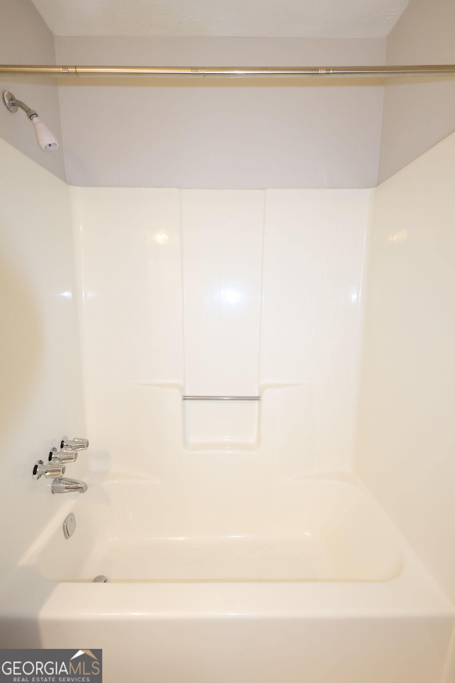 185 White Pines Drive Alpharetta GA 30004