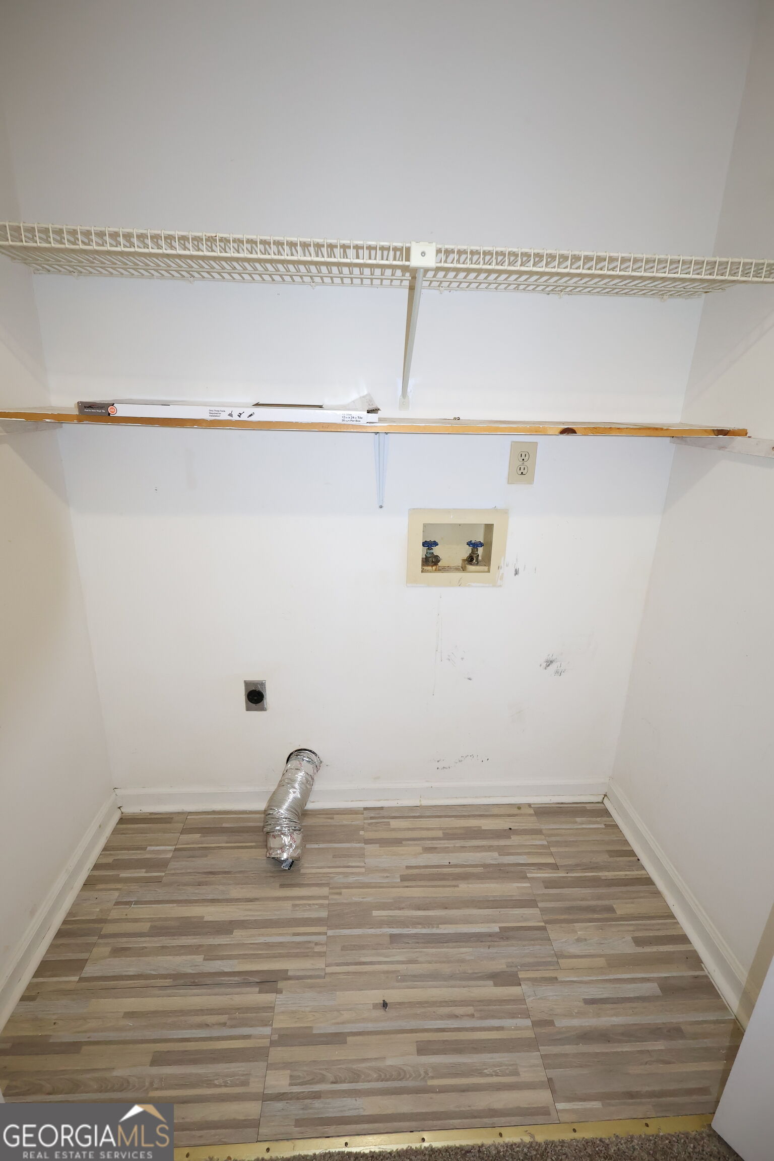 185 White Pines Drive Alpharetta GA 30004