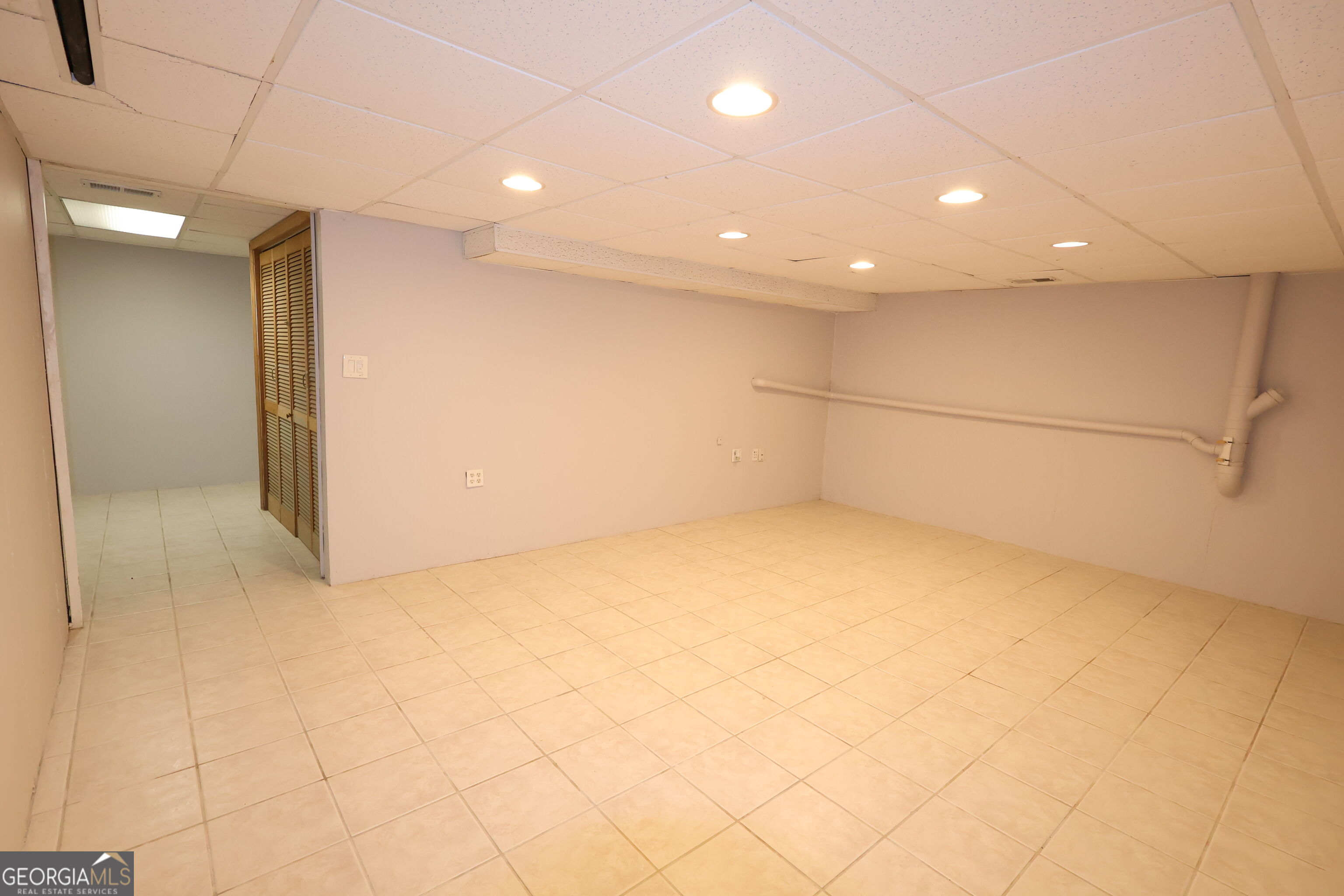 185 White Pines Drive Alpharetta GA 30004
