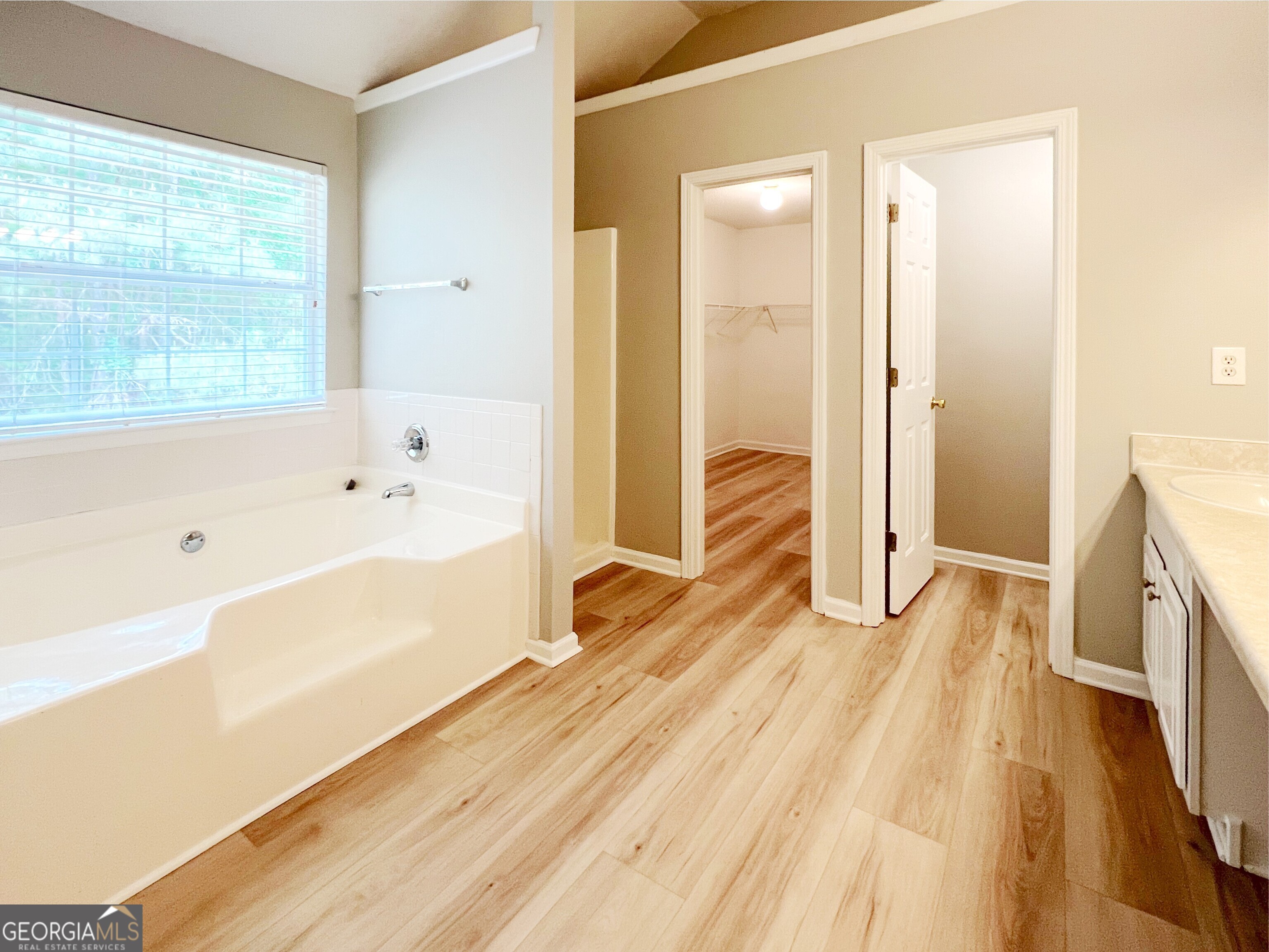 5983 Hitt Lake Trail Stone Mountain GA 30087