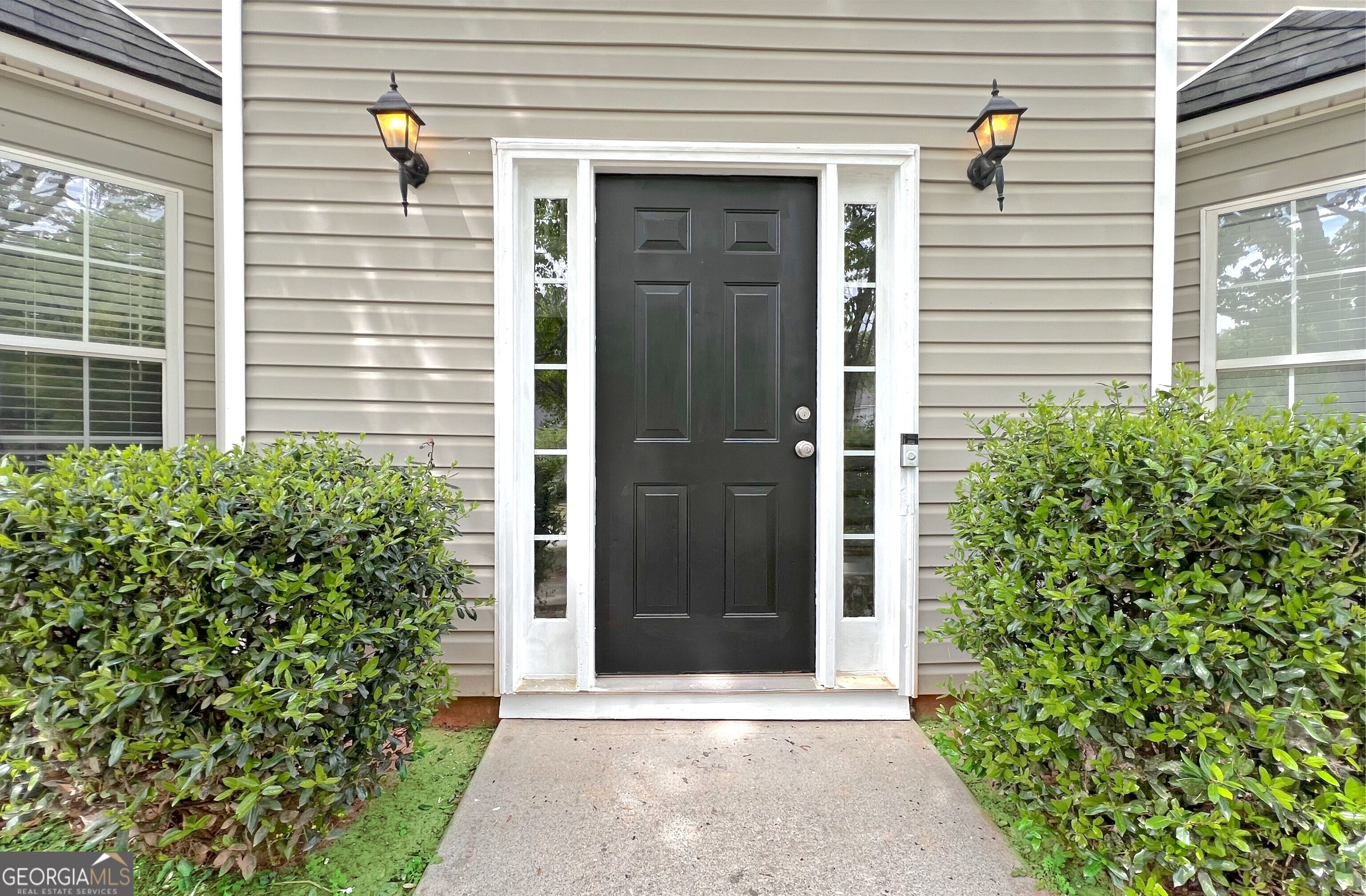 5983 Hitt Lake Trail Stone Mountain GA 30087
