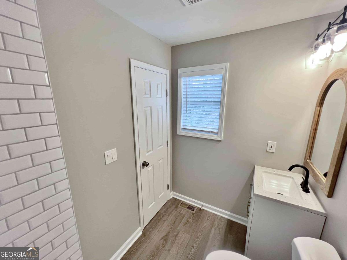3573 Kennesaw Station Drive NW Kennesaw GA 30144