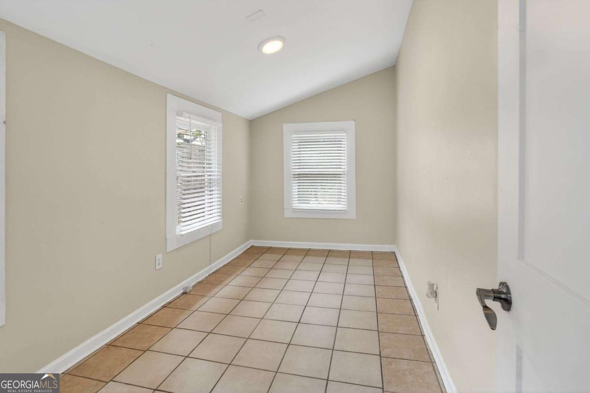 585 Jones Avenue Atlanta GA 30314