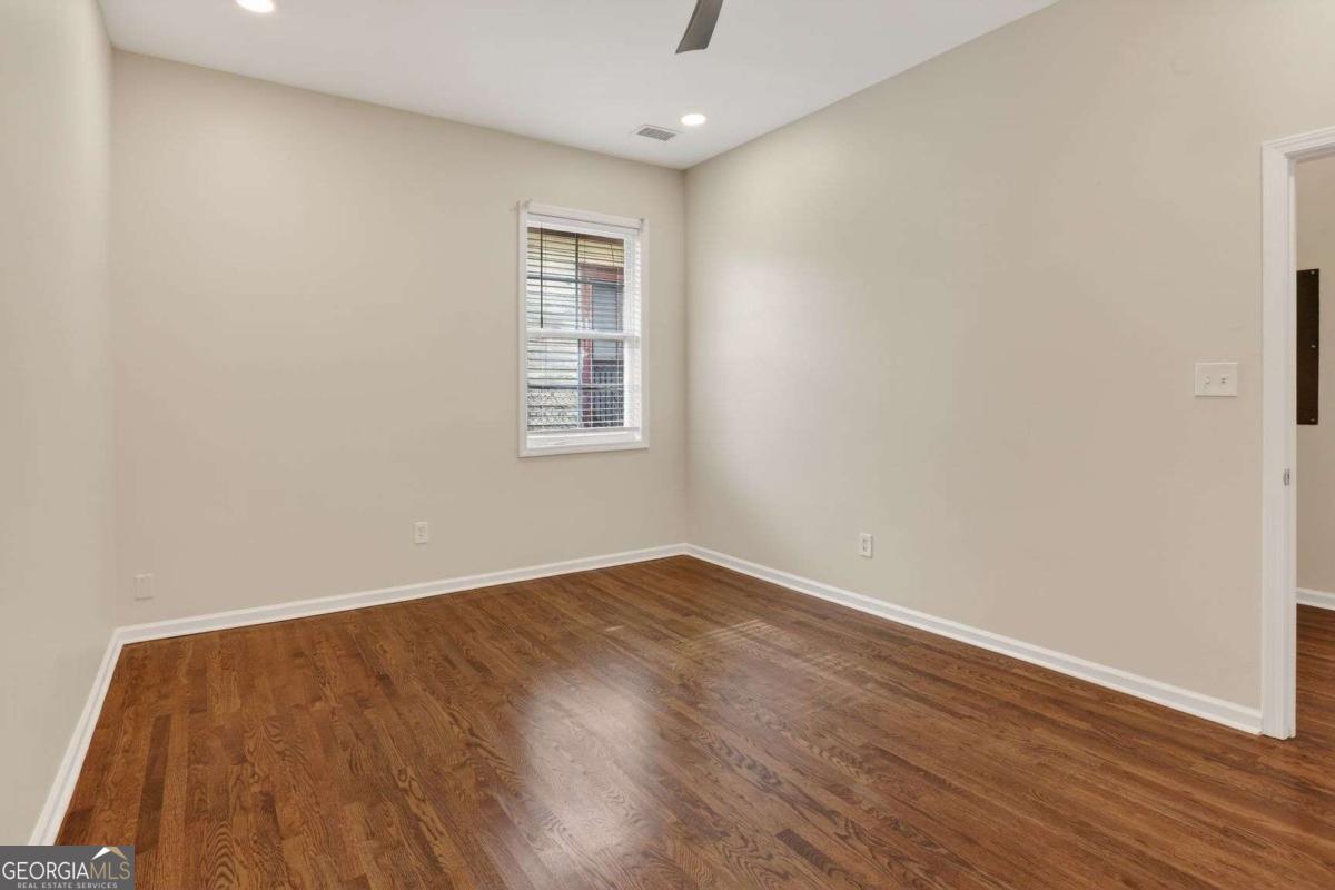 585 Jones Avenue Atlanta GA 30314