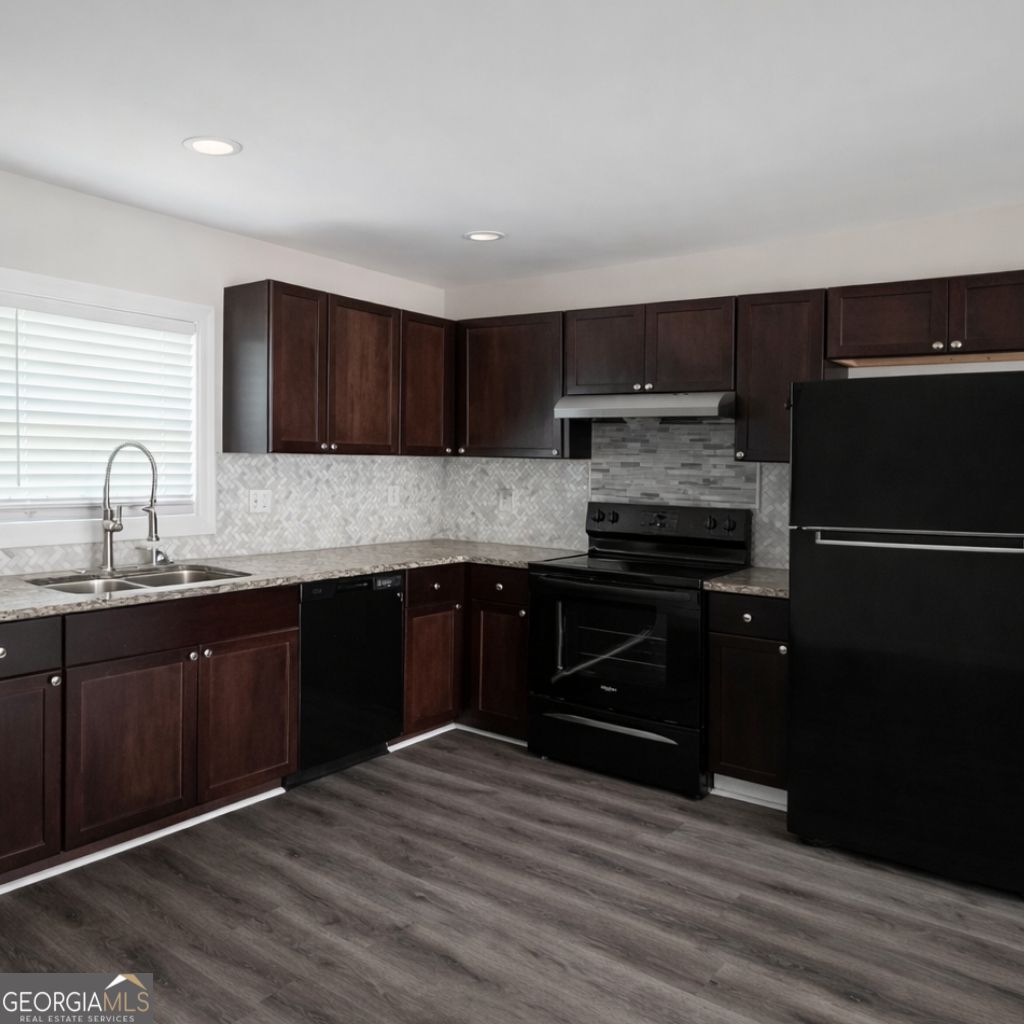 16 Wadley Street NW Atlanta GA 30314