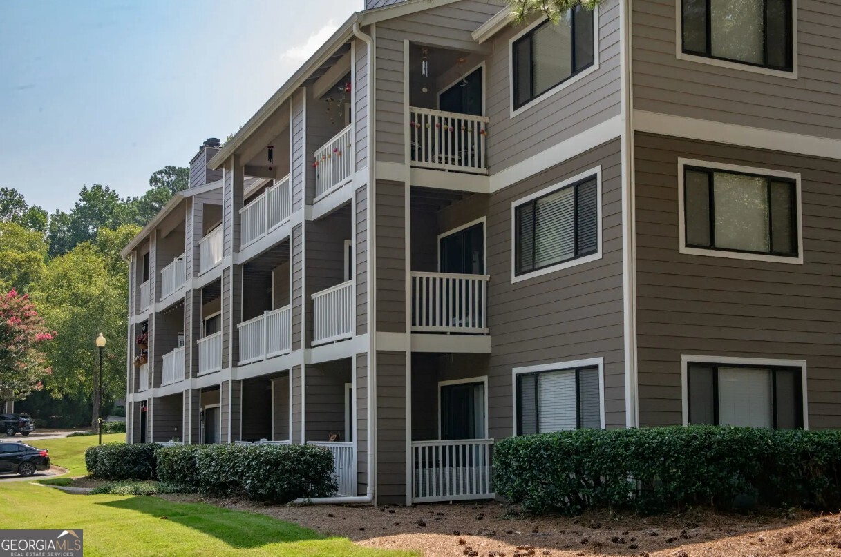 1900 Rosemont Parkway Roswell GA 30076