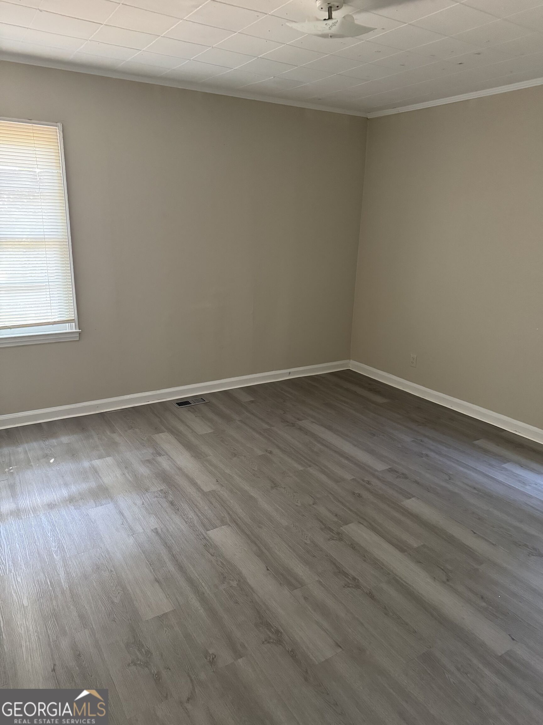 31 E Wright Street Winder GA 30680