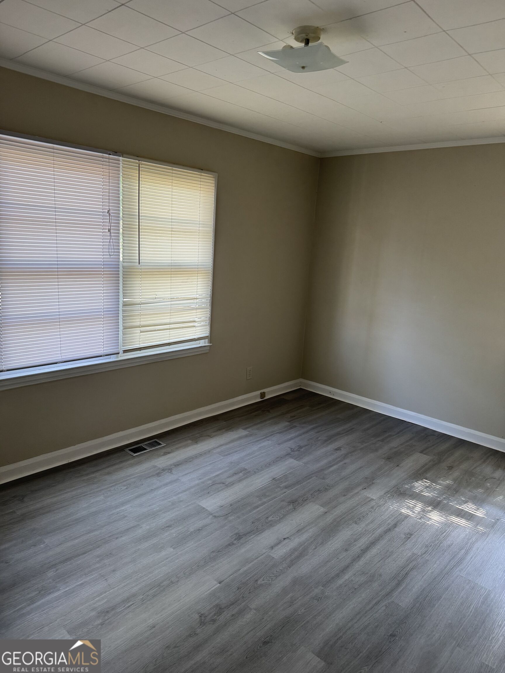 31 E Wright Street Winder GA 30680