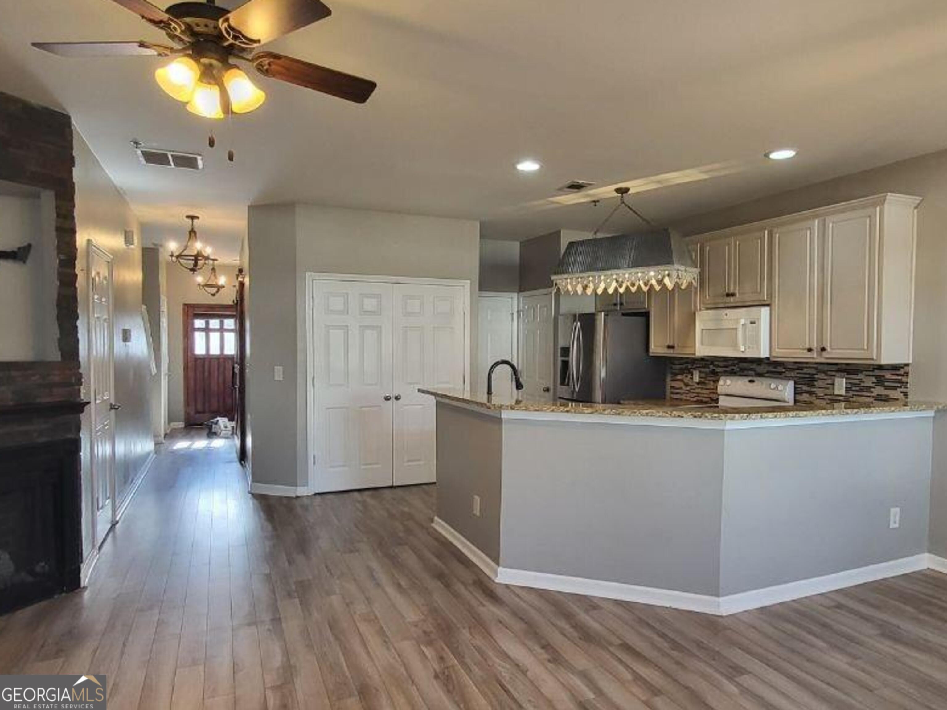 45 Newnan Lakes Drive Newnan GA 30263