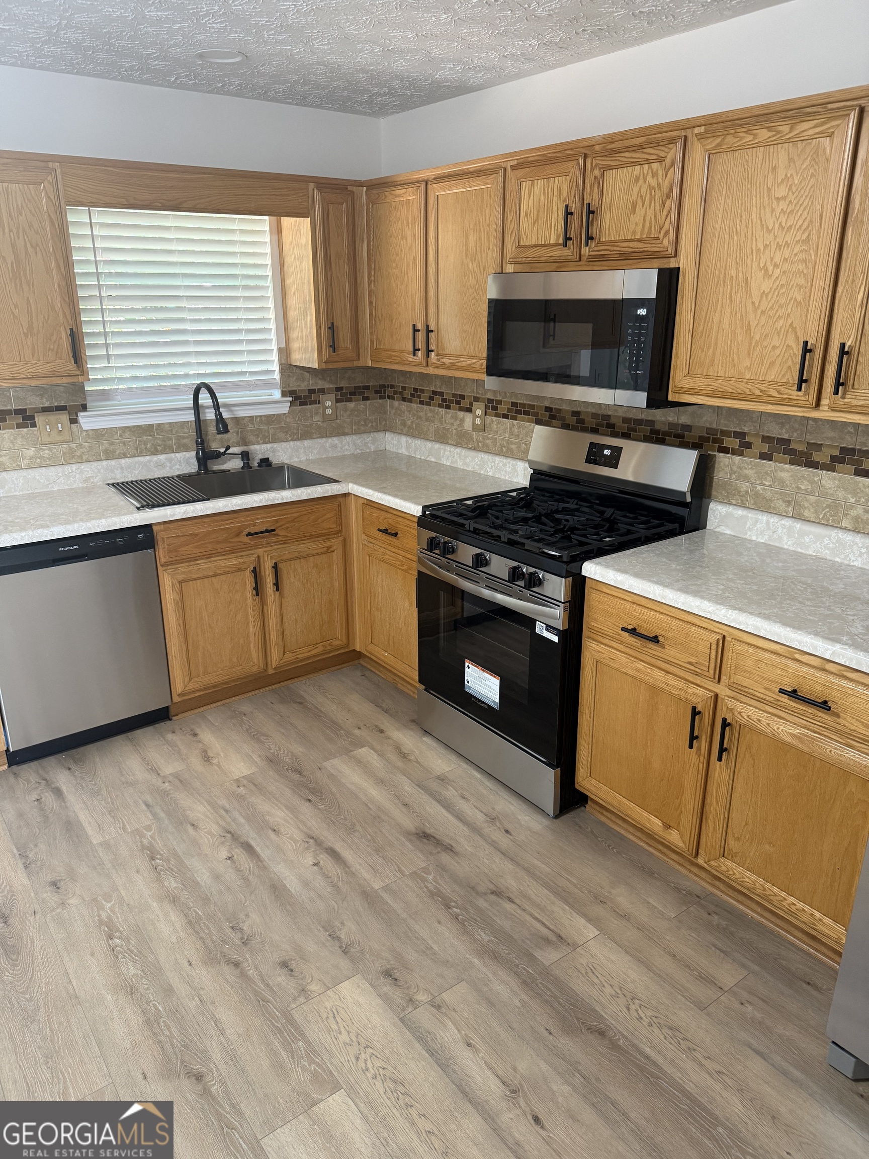 3127 Fields Drive Lithonia GA 30038