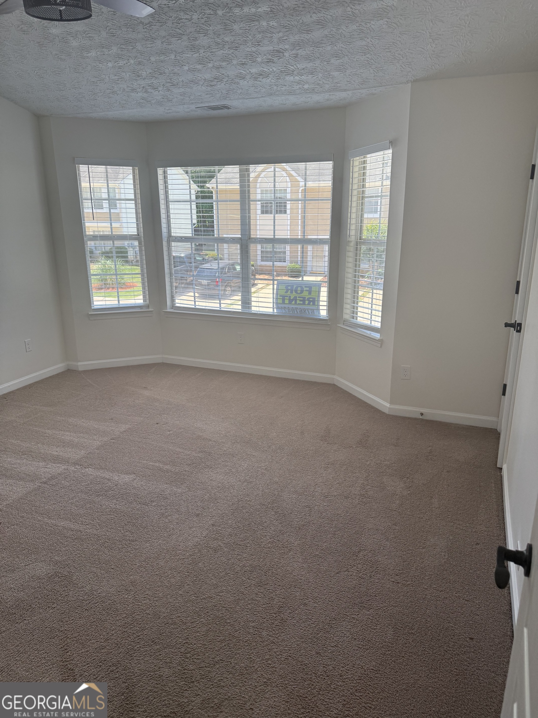 3127 Fields Drive Lithonia GA 30038