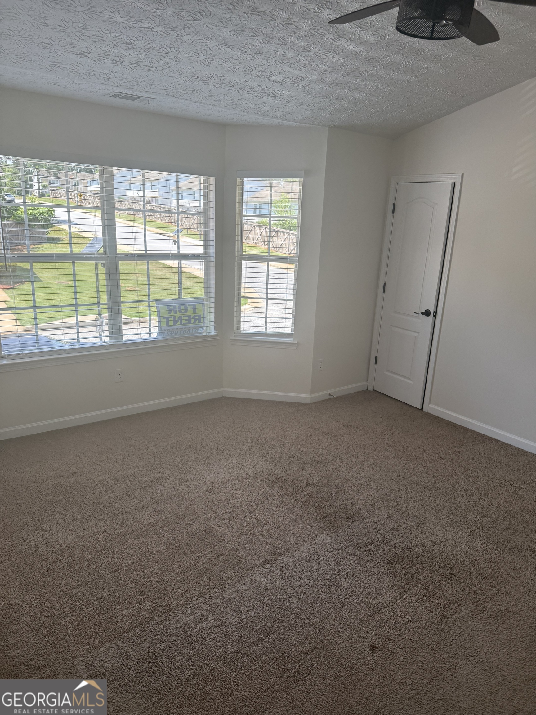 3127 Fields Drive Lithonia GA 30038