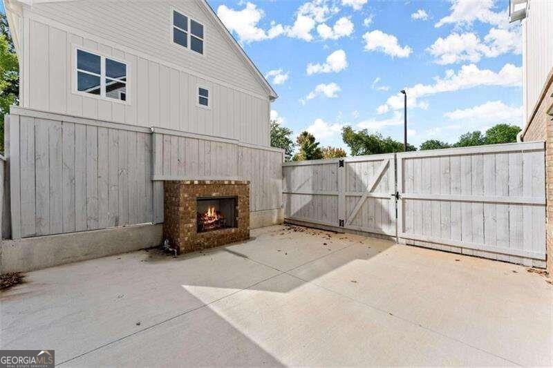 502 Washington Street NW Gainesville GA 30501